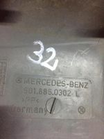 Mercedes-Benz Sprinter W901 W902 W903 W904 Takapuskurin kulmaosan verhoilu 9018850302