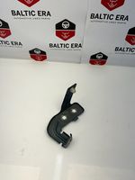 BMW 4 F32 F33 Supporto di montaggio del parafango 7255821