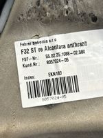 BMW 4 F32 F33 Aizmugurējais sēdeklis 8057024