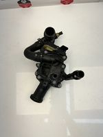 BMW 4 F32 F33 Boîtier de thermostat / thermostat 7642854