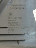 BMW 5 GT F07 Etumatkustajan istuimen kiskon lista 7317446