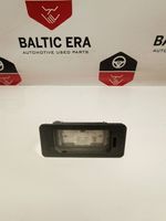 BMW 5 GT F07 Lampa oświetlenia tylnej tablicy rejestracyjnej 7410302