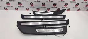 BMW 5 F10 F11 Set di rifiniture davanzale (interno) 7337017