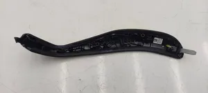 BMW 5 G30 G31 Altro elemento di rivestimento della portiera anteriore 7497064