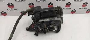 BMW 5 G30 G31 Pneumatinės (oro) pakabos kompresorius 6886721