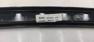 BMW 5 G30 G31 Rivestimento modanatura del vetro della portiera posteriore 7390252