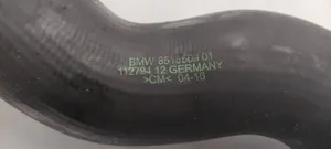 BMW 5 F10 F11 Tube d'admission de tuyau de refroidisseur intermédiaire 8516509