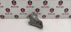 BMW M5 F90 Engine mounting bracket 7853648