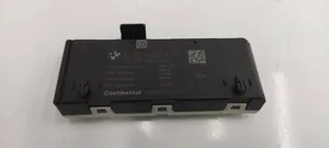 BMW 3 F30 F35 F31 Sterownik / Moduł elektrycznej klapy tylnej / bagażnika 7481616