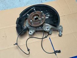 Ford Explorer Front wheel hub BB533K170