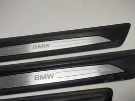 BMW X1 F48 F49 Garniture de jupe latérale arrière 51477349673