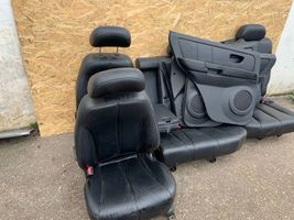 KIA Sedona Fotele / Kanapa / Komplet 