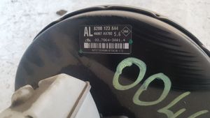 Nissan Note (E11) Servo-frein AL8200123844