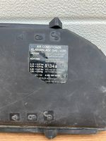 Mercedes-Benz S W220 Coperchio scatola dei fusibili 2205400182