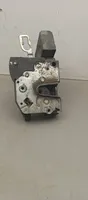 BMW 3 E36 Etuoven lukko 67111387726