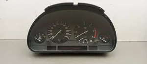 BMW 5 E39 Compteur de vitesse tableau de bord 62116906122