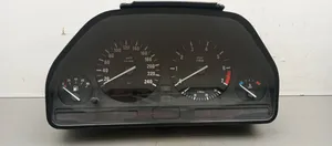 BMW 5 E34 Compteur de vitesse tableau de bord 8359361