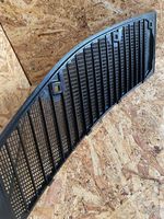 Mercedes-Benz W123 Grille calandre de capot 1238360265