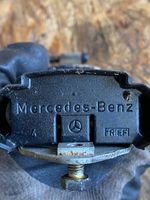 Mercedes-Benz E W124 Cerniera finecorsa della portiera anteriore 