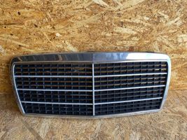 Mercedes-Benz E W124 Kühlergrill 1248880323