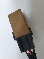 BMW 5 E60 E61 Window wiper relay 8384505