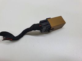 BMW 5 E60 E61 Window wiper relay 8384505