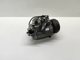 BMW 5 E60 E61 Ilmastointilaitteen kompressorin pumppu (A/C) 9180547