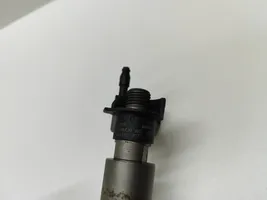 BMW 5 E60 E61 Fuel injector 7808089