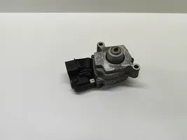 BMW 5 F10 F11 Pavarų dėžės reduktoriaus (razdatkės) varikliukas 7643761