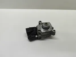 BMW 5 F10 F11 Pavarų dėžės reduktoriaus (razdatkės) varikliukas 7643761