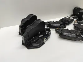 BMW 5 F10 F11 Verriegelungsmotor für Vordertür 7154515