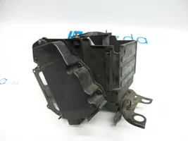 Ford Fiesta Air filter box 