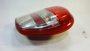 Nissan Micra Lampy tylnej klapy bagażnika 