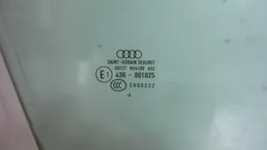 Audi A3 S3 8P Vitre de fenêtre porte avant (4 portes) 