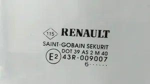 Renault Clio III Szyba drzwi przednich 