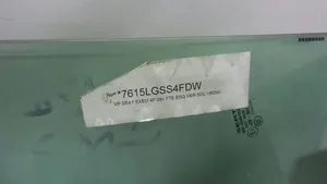 Seat Exeo (3R) Front door window glass four-door 