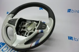 Renault Captur Steering wheel 
