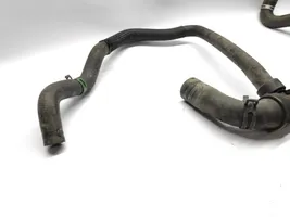 Renault Megane III Durite de refroidissement tube 