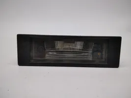 BMW 1 E81 E87 Lampa oświetlenia tylnej tablicy rejestracyjnej 