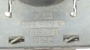 Ford Connect Lämmittimen puhallin 