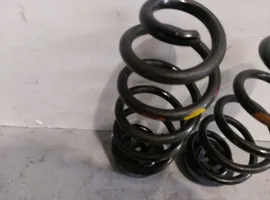 Renault Twingo III Rear coil spring 