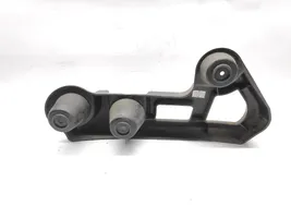 Renault Clio IV Traversa di supporto paraurti posteriore 