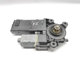 Renault Megane III Front door window regulator motor 