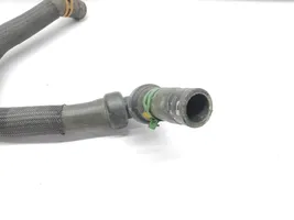 Renault Megane III Durite de refroidissement tube 