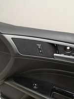 Ford Fusion II Boczki / Poszycie drzwi przednich DS3F237W28FF3DMD