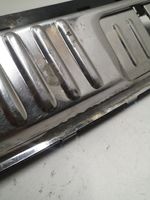 Volkswagen Touareg II Rivestimento di protezione sottoporta del bagagliaio/baule 7P0863459