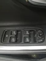 Volvo S60 Etuoven verhoilu 