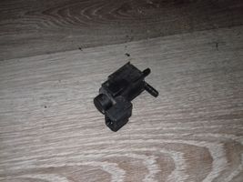 Volvo V70 Electrovanne Soupape de Sûreté / Dépression 72224010