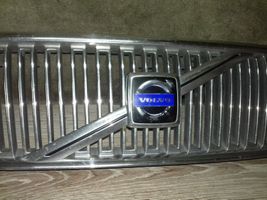 Volvo V70 Grille calandre supérieure de pare-chocs avant 