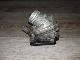 Volvo S60 Boîtier de thermostat / thermostat 